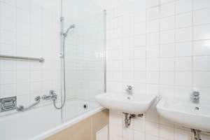 MAIER - Nahe Nymphenburger Schlosskanal, Erstbezug nach Sanierung: 3-ZI-WHG mit Garten und TG – Die vollständige Adresse der Immobilie erhältst du vom Anbieter., 81245 Obermenzing, München – Vorschaubild 14