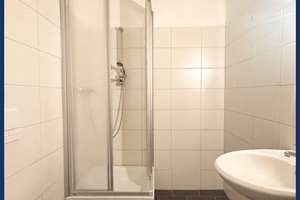 Attraktive 1-Zimmer-Wohnung mit neuer Einbauküche, Ideal für Studenten & Pendler! – Die vollständige Adresse der Immobilie erhältst du vom Anbieter., 39112 Sudenburg, Magdeburg – Vorschaubild 3