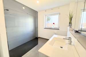 4 Zi. Garten-Wohnung, 101 m², 2 x TG-SP, Stadtmitte Balingen (Nähe Bahnhof / Eyach-Park) ab 01.07.26 – Karlstraße 8, 72336 Balingen – Vorschaubild 15