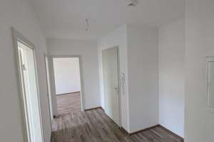 schicke 2 Raumwohnung in zentraler Lage – Fürstenstraße 19, 9130 Sonnenberg, Chemnitz – Vorschaubild 3