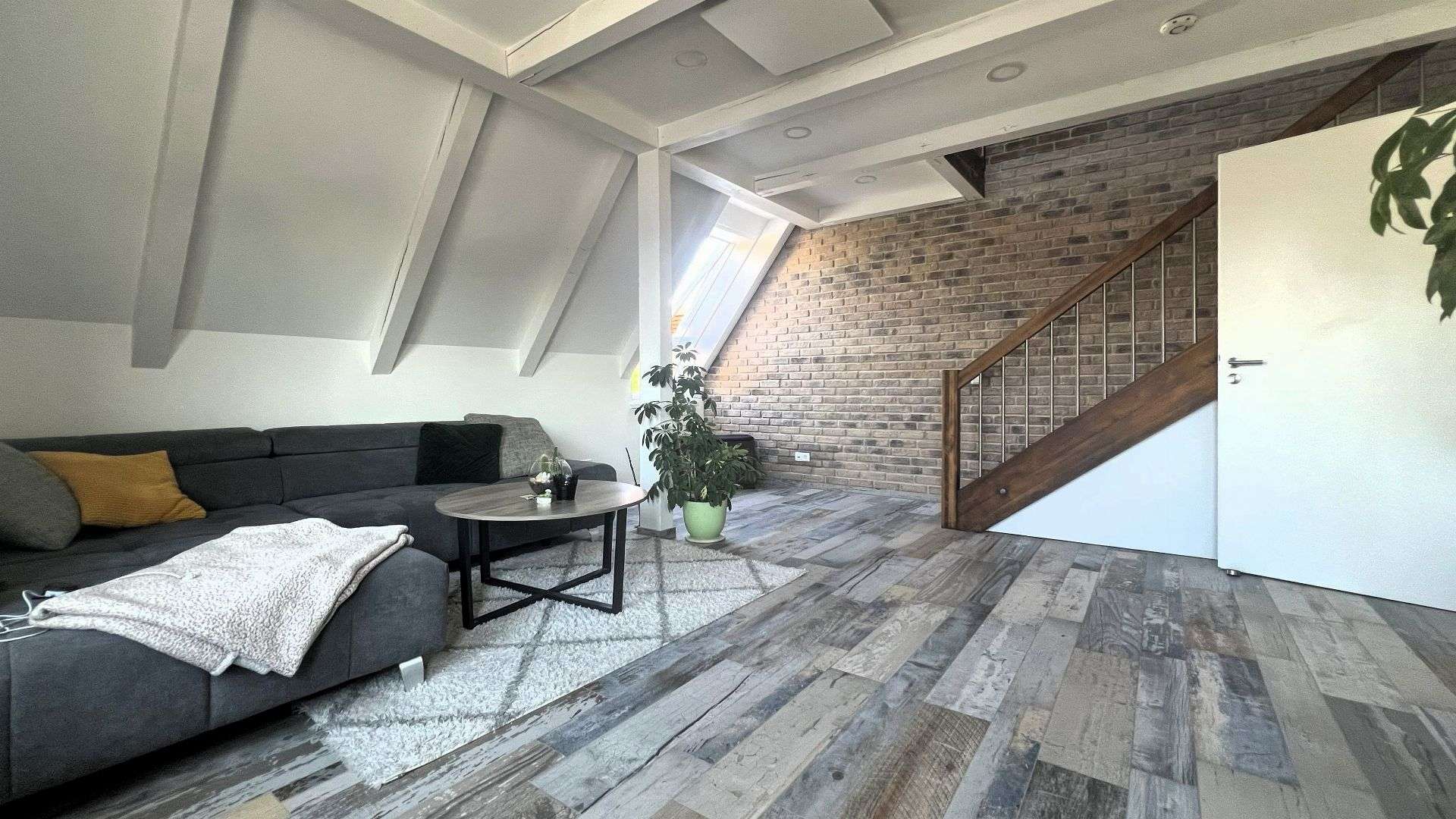 Immobilie in Gärtringen - Charmante Maisonettewohnung in Top-Zustand - Bild 0