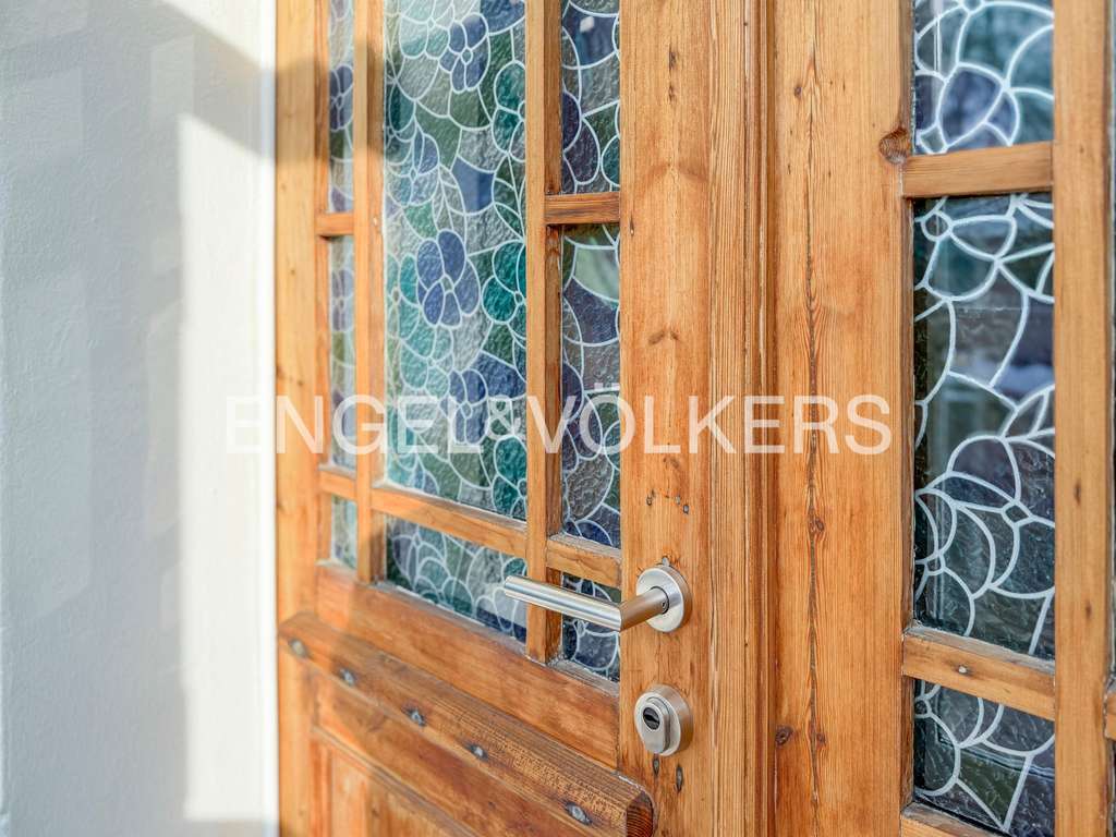 Immobilie in Breddorf - Historischer Charme trifft modernen Wohnkomfort – Repräsentatives Zweifamilienhaus mit Einliegerw... - Bild 4