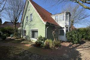 RESERVIERT! Einfamilienhaus Cloppenburg Nord, nur 1 km zur Fußgängerzone, ruhige Wohnlage - Dach ... – Die vollständige Adresse der Immobilie erhältst du vom Anbieter., 49661 Cloppenburg – Vorschaubild 1