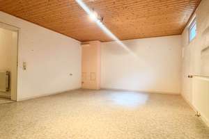 Charmantes Zuhause: 4-Zimmer Reihenmittelhaus mit Garten & Ausbaupotenzial in Furth im Wald – Die vollständige Adresse der Immobilie erhältst du vom Anbieter., 93437 Furth im Wald – Vorschaubild 15