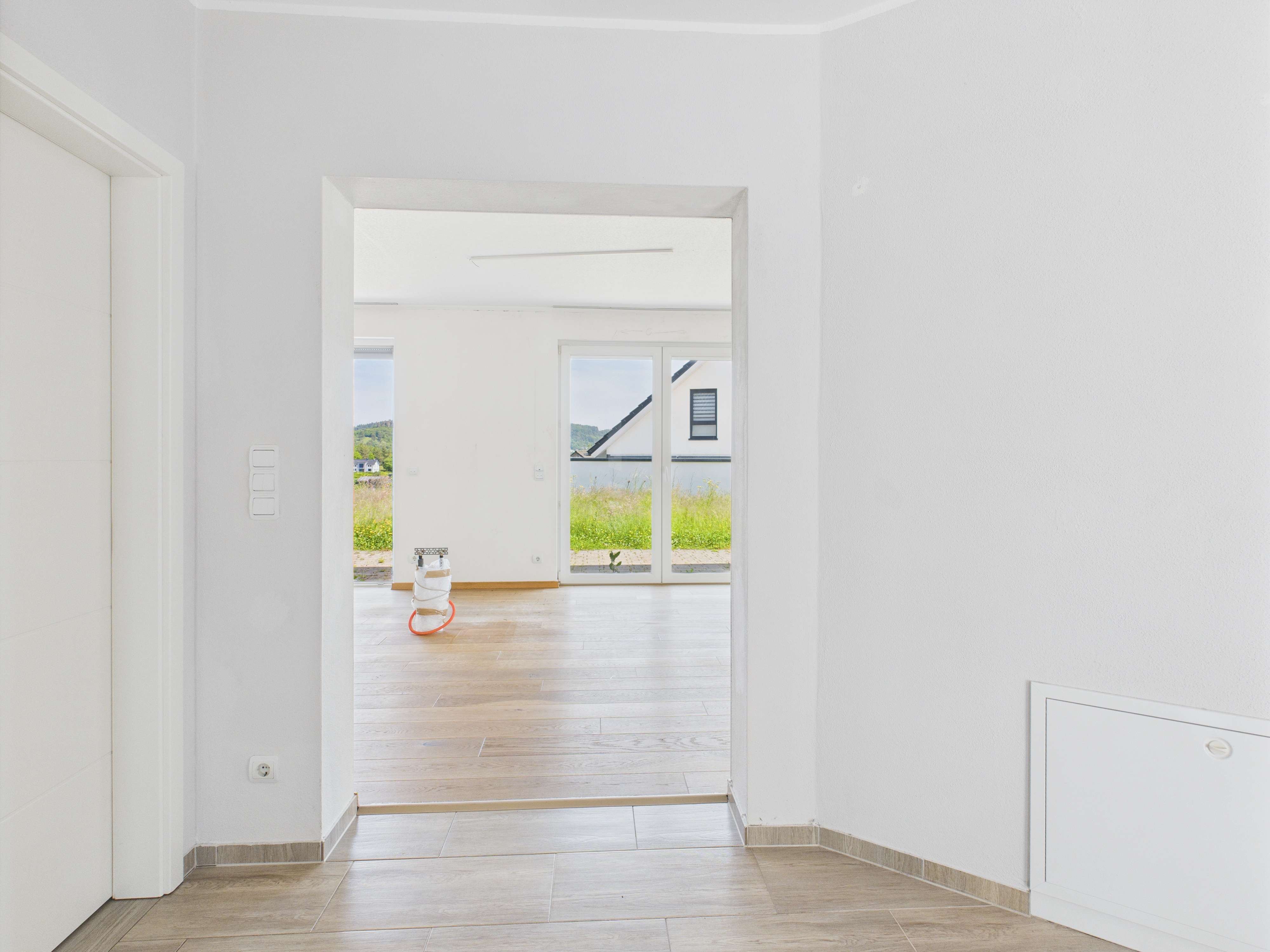 Immobilie in Gerolstein - Einfamilienhaus mit sonnigen Garten in guter Lage ! - Bild 4