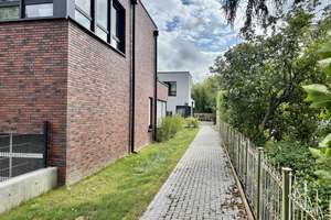 Fast Neubau KR-Verberg: 3-Zi.-Garten-Wohnung mit gr. Terrasse, Aufzug, Wärmepumpe und Tiefgarage – Moerser Straße 625, 47803 Verberg, Krefeld – Vorschaubild 3