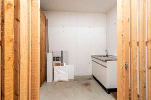 Lichtdurchflutete 2-Zimmer-Wohnung mit Südbalkon, traumhaftem Blick ins Grüne, Aufzug und Tiefgarage – Stiftsbogen 81 a, 81375 Neuhadern, München – Vorschaubild 35