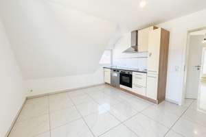 Helle und großzügige 3,5-Zimmer Maisonettewohnung mit EBK und Balkon! – 70327 Untertürkheim (Ortsteil), Stuttgart – Vorschaubild 18