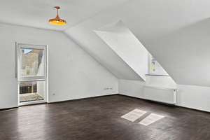 Moderne 4-Zimmer-Dachgeschosswohnung in Mainz-Bretzenheim – Die vollständige Adresse der Immobilie erhältst du vom Anbieter., 55128 Bretzenheim, Mainz – Vorschaubild 5