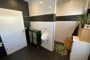 Traumhaftes Wohnen am Feldrand – Walmdach Bungalow mit moderner Ausstattung – Die vollständige Adresse der Immobilie erhältst du vom Anbieter., 49774 Lähden – Vorschaubild 13