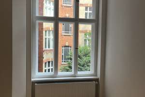geräumige 2 Zimmer Wohnung mit EBK im ruhigen SF. – Prenzlauer Allee 45-45a, 10405 Prenzlauer Berg, Berlin – Vorschaubild 3