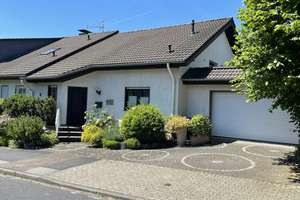 Architektur mit Charakter – lichtdurchflutete Doppelhaushälfte mit Loftflair in Haan – Am Kauerbusch 3, 42781 Haan – Vorschaubild 2