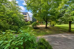 Moderne und sehr ruhige Hochparterre-Wohnung mit Vorgarten samt Stellplatz nahe Volkspark Mariendorf – Die vollständige Adresse der Immobilie erhältst du vom Anbieter., 12105 Mariendorf, Berlin – Vorschaubild 6