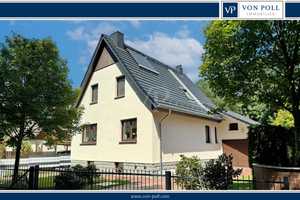 *** RESERVIERT *** modernisiertes & sehr gepflegtes Einfamilienhaus mit Garten in gefragter und ruhi – Elbe-Elster (Kreis) – Vorschaubild 1
