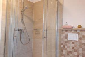 Dachgeschoß-Maisonette-Wohnung 44 qm am Tilsiter Platz in Kiel-Ellerbek – Die vollständige Adresse der Immobilie erhältst du vom Anbieter., 24148 Wellingdorf, Kiel – Vorschaubild 5