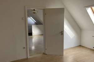 gemütliche Wohnung im Dachgeschoss – Rüttersweg 76, 51371 Bürrig, Leverkusen – Vorschaubild 3