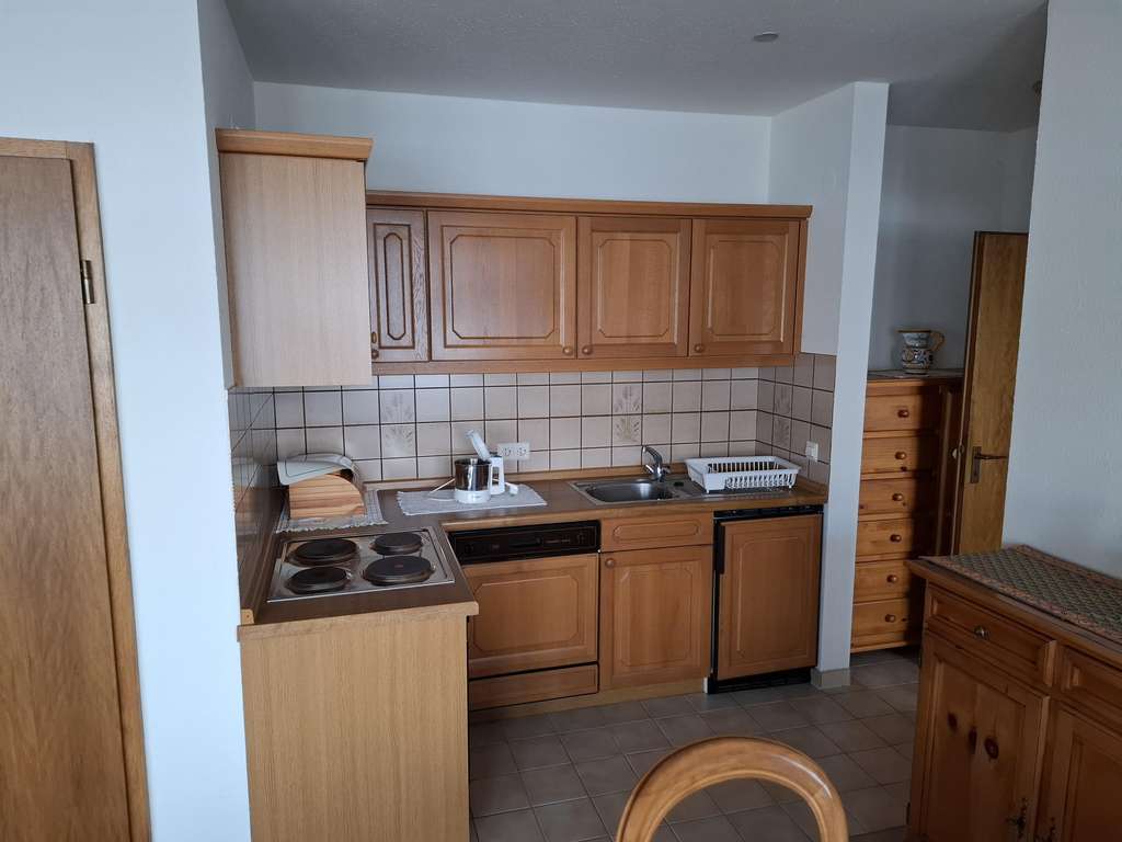 Immobilie in St. Märgen - Charmante 2-Zimmer-Wohnung mit toller Aussicht - Bild 3