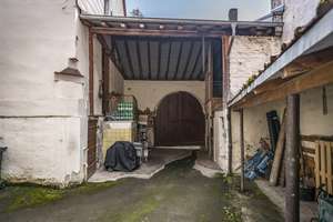 NEU *Paul & Partner* HAUS MIT SCHEUNE IN RAMBACH! GRUNDSTÜCK MIT ENTWICKLUNGSPOTENZIAL! – Die vollständige Adresse der Immobilie erhältst du vom Anbieter., 65207 Rambach, Wiesbaden – Vorschaubild 11