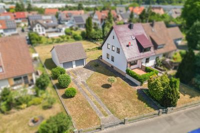Doppelhaushälfte mit viel Potenzial