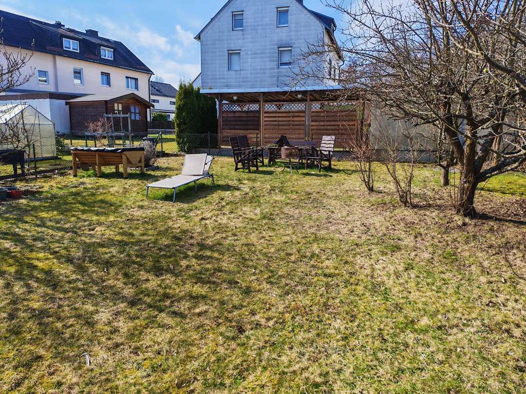 Immobilie in Helmbrechts - Zweifamilienhaus in Helmbrechts - Bild 2