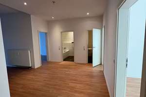 [VAC-21613] WG geeignete 3 Zimmer-Studentenwohnung inkl. Küche neben dem Rhein-Center!