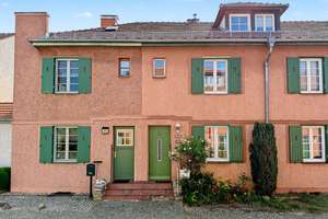 FAMILIENFREUNDLICHES SANIERUNGSOBJEKT MIT SUBSTANZ IN AUßERGEWÖHNLICHER WALDSIEDLUNG – 10318 Karlshorst, Berlin – Vorschaubild 1