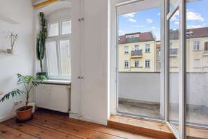 GRÜNDERZEIT-ALTBAUWOHNUNG MIT 2 BALKONEN, AUFZUG UND ENERGIEEFFIZIENZKLASSE B IN BESTLAGE – Liebigstraße 36, 10247 Friedrichshain, Berlin – Vorschaubild 17