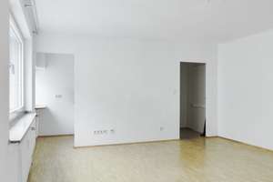 Ansprechende gepflegte 2 Zimmerwohnung in Altstadt Nord Lage Nähe Mediapark mit Balkon und Aufzug – Die vollständige Adresse der Immobilie erhältst du vom Anbieter., 50670 Altstadt/Nord, Köln – Vorschaubild 5