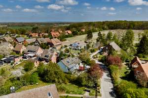 Modernisiertes Einfamilienhaus mit Pool, großem Garten und viel Platz in ruhiger Lage von Rullstorf – Die vollständige Adresse der Immobilie erhältst du vom Anbieter., 21379 Rullstorf – Vorschaubild 7