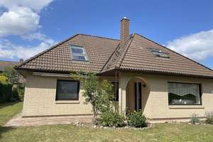 Attraktives 1 Familienhaus in Ganderkesee – Die vollständige Adresse der Immobilie erhältst du vom Anbieter., 27777 Ganderkesee – Vorschaubild 1