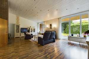 Begehrtes Split-Level Architektenhaus mit Garten, 3 Terrassen & Garage – Hannover (Kreis) – Vorschaubild 4