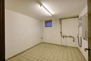 Gepflegtes Einfamilienhaus in ruhiger Lage in Nürnberg - Brunn – Die vollständige Adresse der Immobilie erhältst du vom Anbieter., 90475 Brunn, Nürnberg – Vorschaubild 16