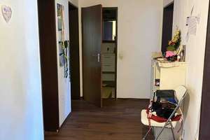 Helle 3-Zimmer-Erdgeschosswohnung mit Balkon in Regensburg – 93053 Kasernenviertel, Regensburg – Vorschaubild 9