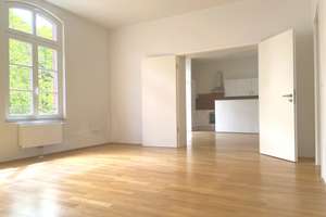 Gehobene 3-Zimmer-Wohnung im 1. OG mit zwei großen Balkonen in begehrtem Baudenkmal – Tannenstraße 24a, 40476 Derendorf, Düsseldorf – Vorschaubild 10