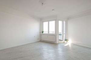 Exklusive Höhenlage – City-Apartment mit Weitblick und Balkon