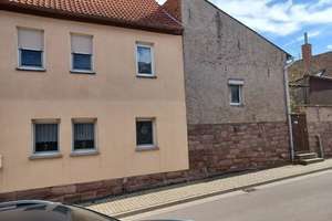 Ihr neues Zuhause in Ichstedt – charmantes Reihenhaus mit Garten und individuellem Potenzial – Die vollständige Adresse der Immobilie erhältst du vom Anbieter., 6567 Ichstedt – Vorschaubild 2