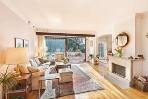 Doppelhaushälfte mit großzügigem Grundstück, Gartenidylle und Entwicklungsperspektive – Die vollständige Adresse der Immobilie erhältst du vom Anbieter., 81247 Obermenzing, München – Vorschaubild 3