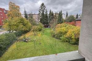 St. Lorenz Süd, Moislinger Allee, 2 Zimmer-Wohnung mit Balkon, Vollbad, EBK, Laminat – Moislinger Allee 46, 23558 Sankt Lorenz Süd, Lübeck – Vorschaubild 3