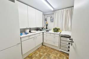 Gepflegtes Reihenmittelhaus in guter Lage - Lübeck St. Gertrud - Eigenland - – Die vollständige Adresse der Immobilie erhältst du vom Anbieter., 23566 Sankt Gertrud, Lübeck – Vorschaubild 23