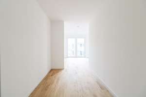 Urban wohnen mit viel Raum – 3 Zimmer, 2 Bäder, Balkon & Küche – 63067 Messehalle, Offenbach am Main – Vorschaubild 3
