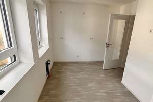 Maisonettewohnung mit großem Balkon und wunderbarer Aussicht// ZG 2.OG/3.OG re. – Goethestr. 12 I, 38440 Stadtmitte (Ortsteil), Wolfsburg – Vorschaubild 8