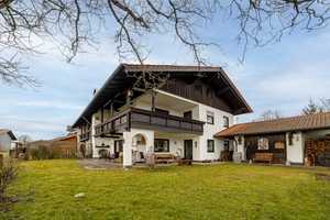 Am Chiemsee mit herrlichem Bergblick wohnen. wo Bayern am schönsten ist – Traunstein (Kreis) – Vorschaubild 1
