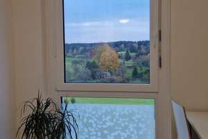 400€ 1-Zimmer Wohnung im 3. OG mit Aufzug in Villingen-Schwenningen – Schrambergerstraße 30/1, 78054 Schwenningen, Villingen-Schwenningen – Vorschaubild 11