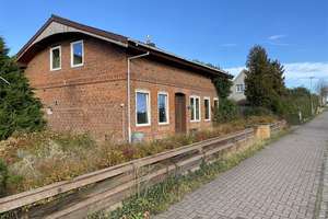 . . . Wohnhaus & Werkhalle mit Sanierungsbedarf . . . keine Käuferprovision – Die vollständige Adresse der Immobilie erhältst du vom Anbieter., 23881 Breitenfelde – Vorschaubild 3