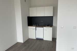 Suche Nachmieter  für den 01.08.2025 bitte Bewerbungen ausschließlich bei www.livus.de abgeben  – Viehofer Platz 15, 45127 Essen – Vorschaubild 8