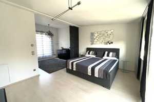 Lage, Lage, Lage ! Top ausgestattetes Studio-RMH mit Dachterrasse in Göggingen -provisionsfrei- – Schiffmacherweg 5b, 86199 Augsburg – Vorschaubild 18
