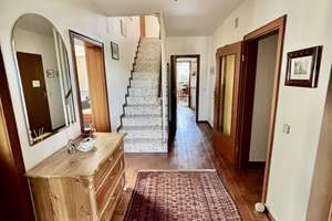 Willkommen in Ihrem neuen Zuhause.
Geräumiges und gepflegtes 7-Zimmer-Haus – Die vollständige Adresse der Immobilie erhältst du vom Anbieter., 22397 Lemsahl-Mellingstedt, Hamburg – Vorschaubild 3