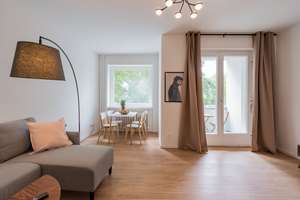 From 16.08 - Bright 2-Bedroom Apartment with Balcony near Preußenpark – Die vollständige Adresse der Immobilie erhältst du vom Anbieter., 10707 Wilmersdorf, Berlin – Vorschaubild 3