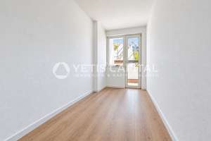 ÜBER DEN DÄCHERN VON LINDENTHAL: NEU MODERNISIERT MIT 2 BALKONEN ZUM VERLIEBEN  +PROVISIONSFREI+ – 50931 Lindenthal (Ortsteil), Köln – Vorschaubild 4