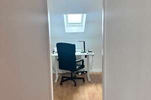 3-Zimmer-Dachgeschosswohnung am Königsplatz – ideal für Studenten oder Singles – Königsplatz 38, 34117 Mitte, Kassel – Vorschaubild 5